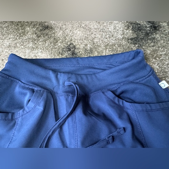 Infinity Low Rise Straight Leg Drawstring Pant - size XS - Picture 4 of 13